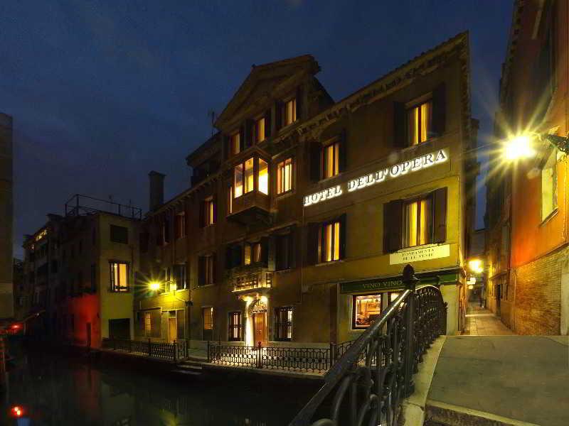 Hotel Dell'Opera Venedig Exteriör bild